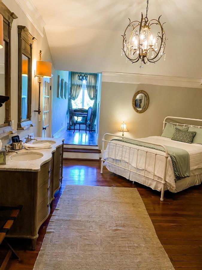 The Twelve Oaks Bed & Breakfast CovingtonCovington  Kültér fotó