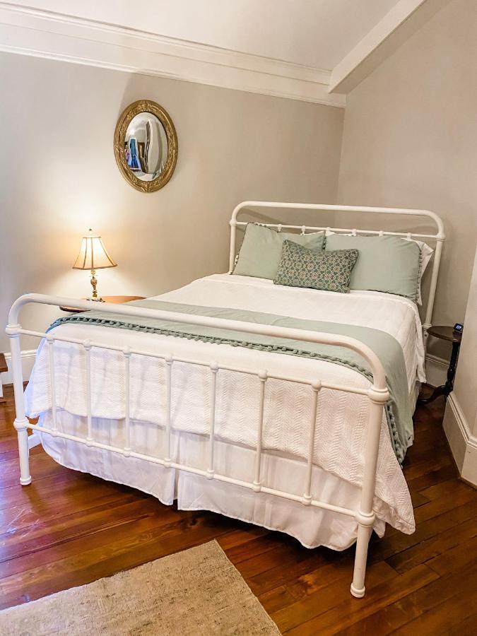 The Twelve Oaks Bed & Breakfast CovingtonCovington  Kültér fotó